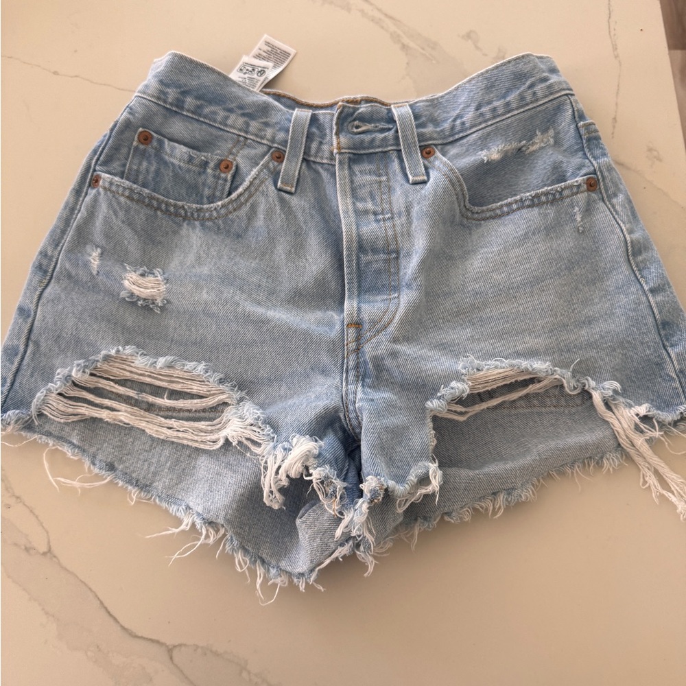 levi 501 shorts